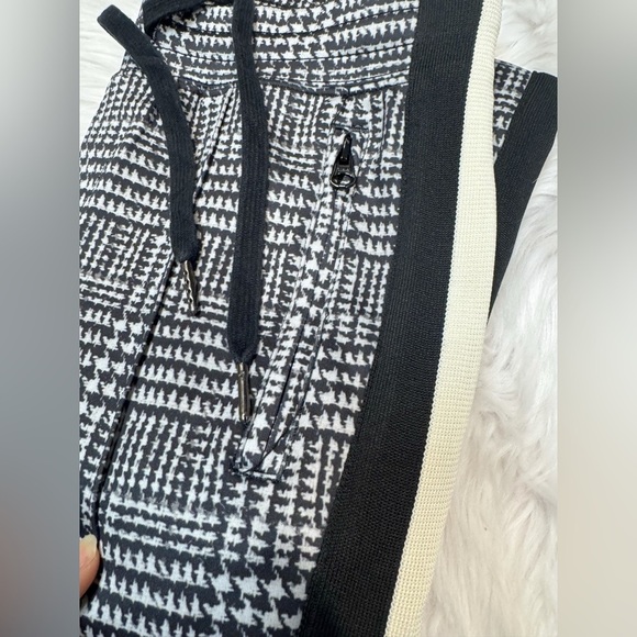 Pam & Gela Glen Houndstooth Stylish Black and White Plaid Pants SMALL $333 - Picture 9 of 9